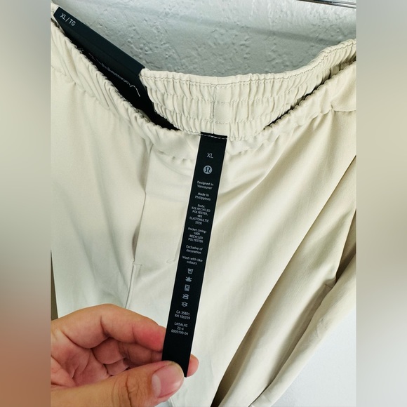 NWT lululemon ABC Pull-On Pant XL Light tan (Trench) Relaxed Tapered Fit - Picture 12 of 15